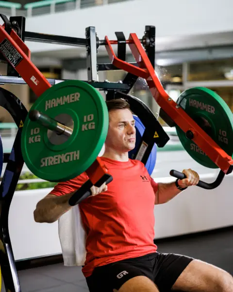 Photo of Hammer Strength Kraft Training Manhattan Club Wien
