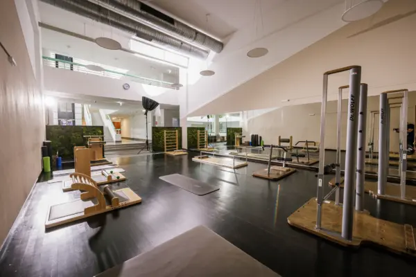 Overview of the Pure Movement area at Manhattan Club Wien
